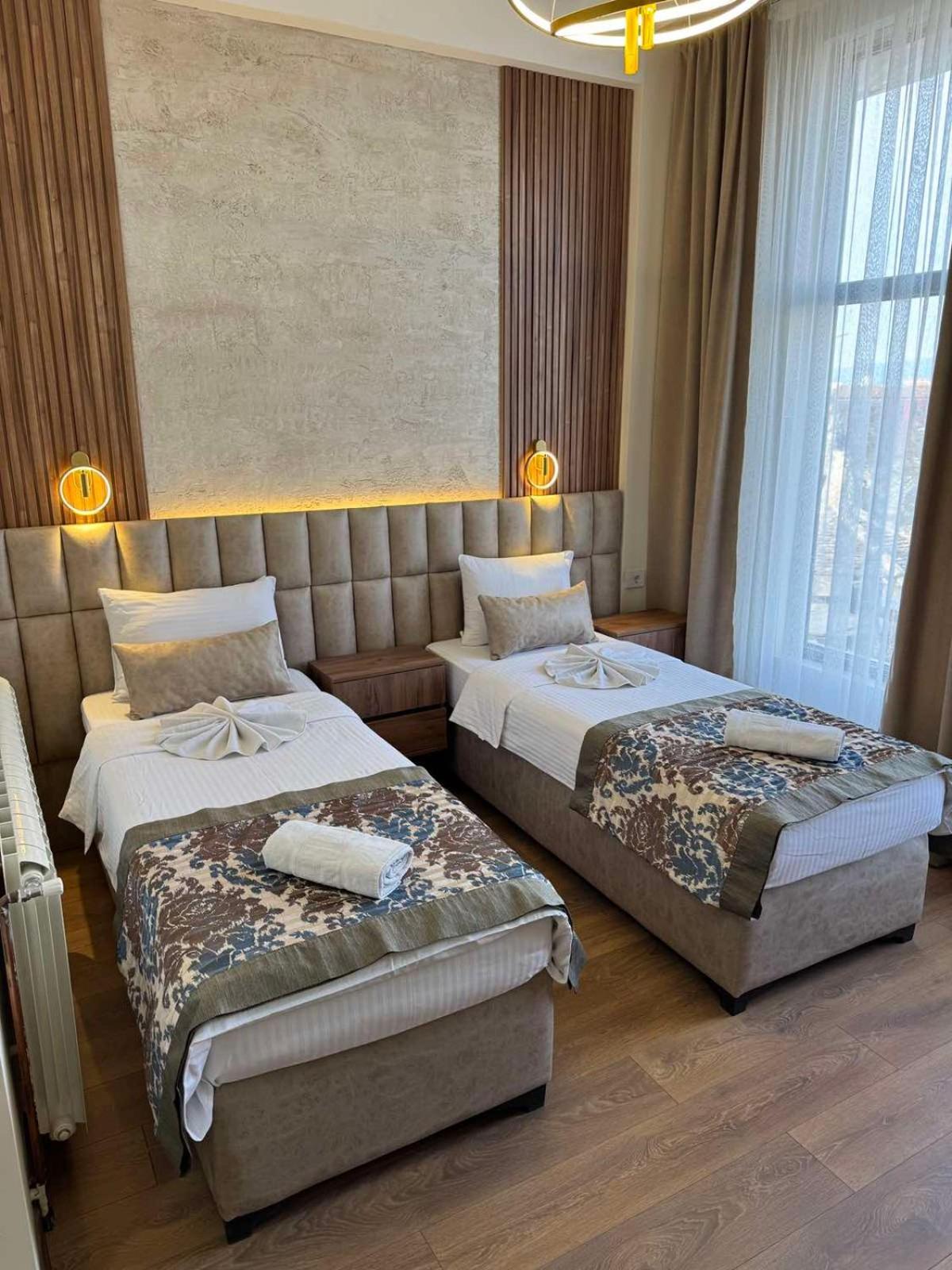 Apostolovic Plus Leskovac  Extérieur photo