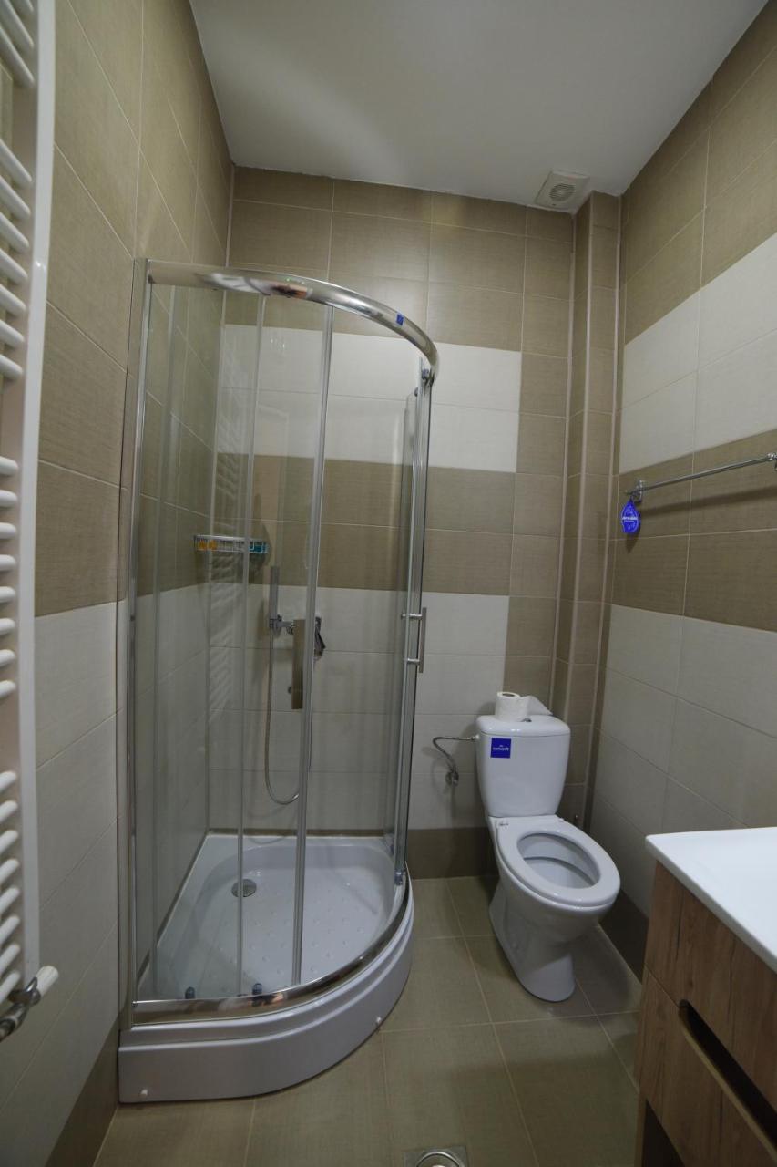 Apostolovic Plus Leskovac  Extérieur photo