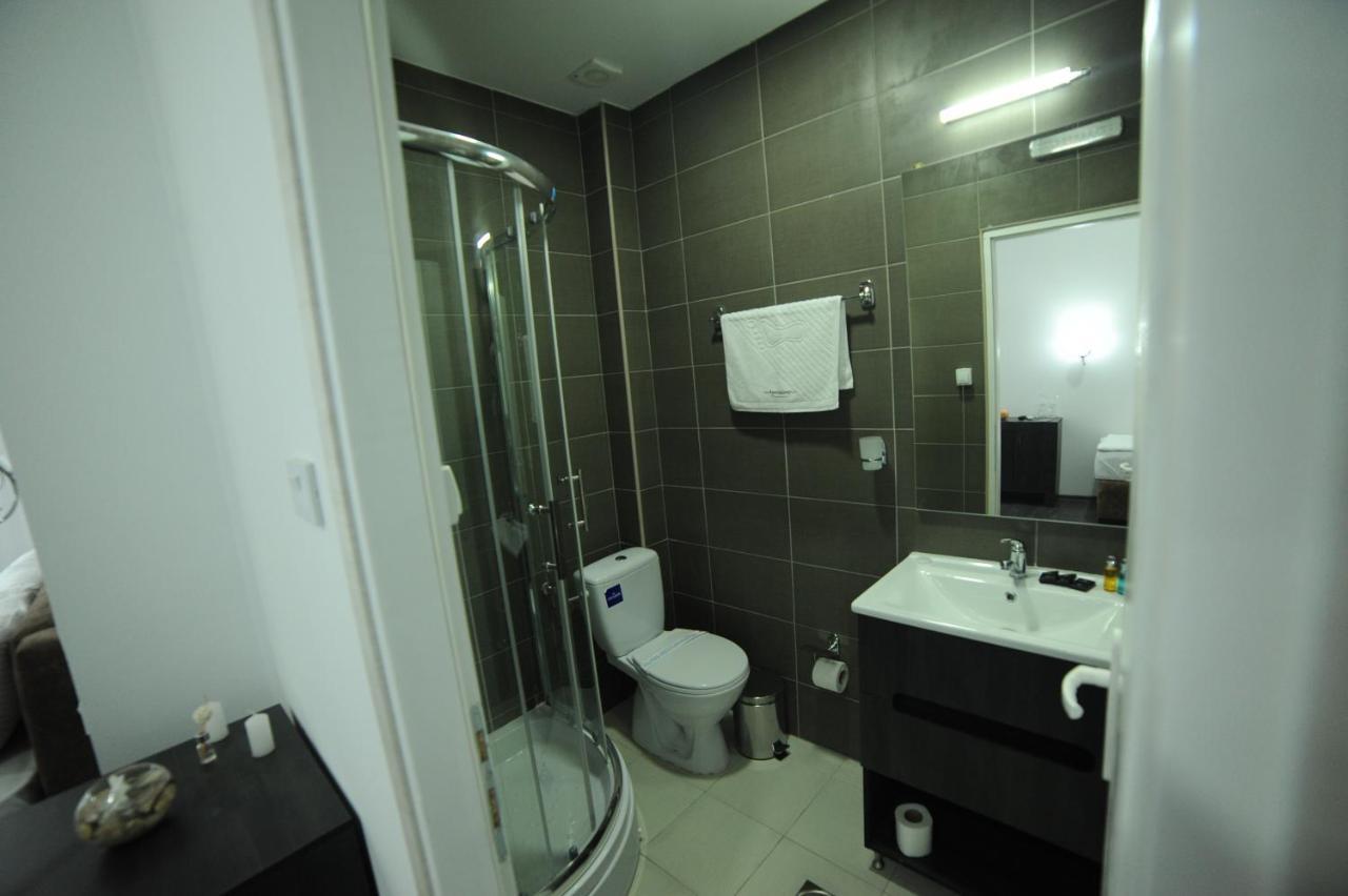 Apostolovic Plus Leskovac  Extérieur photo